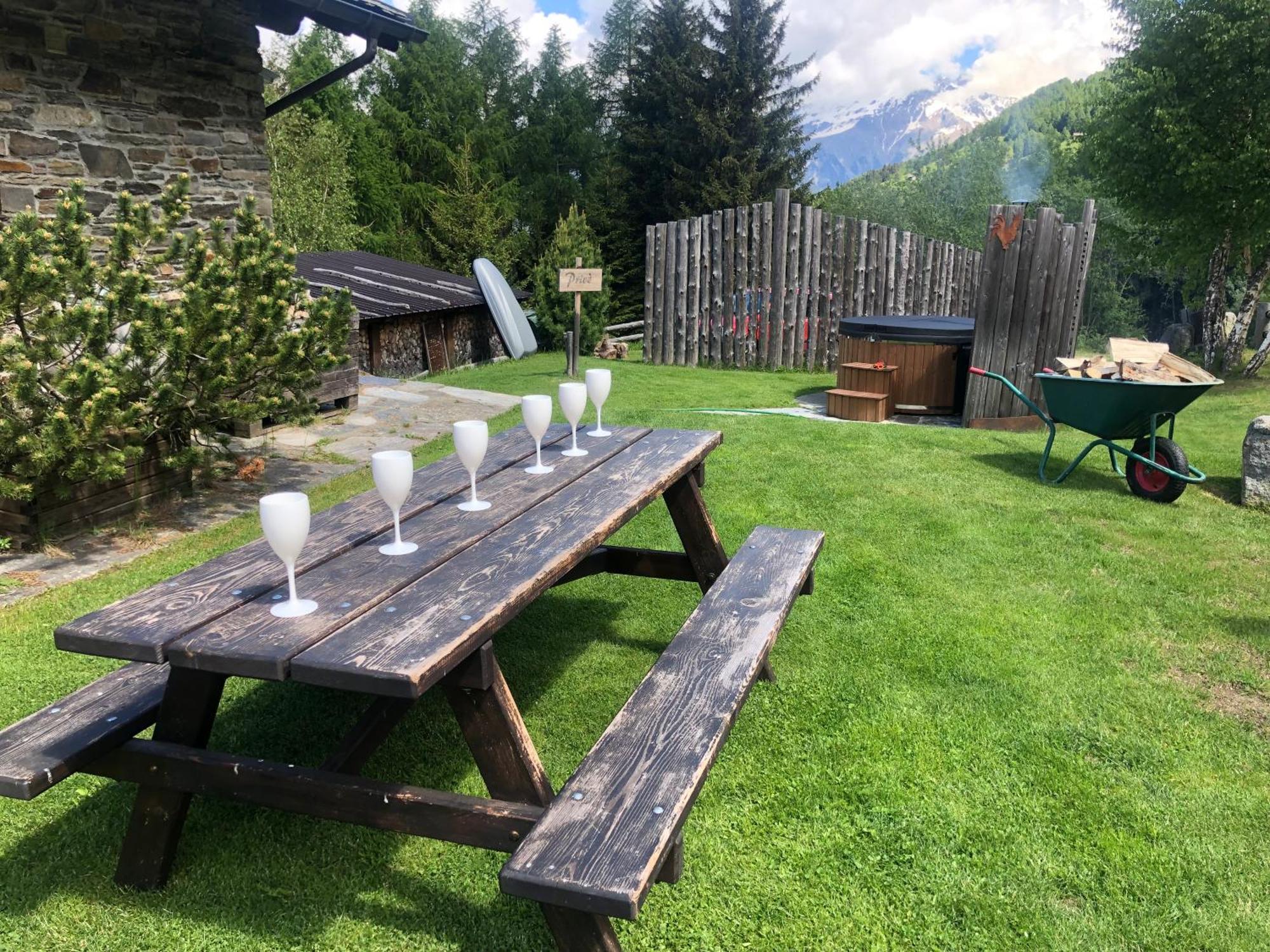 Holiday Creek Mortirolo Mazzo di Valtellina المظهر الخارجي الصورة